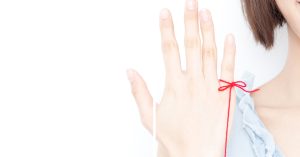 Red string tattoo on hand: Here’s what it means