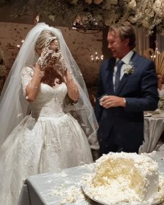 My Groom Smashed My Face Into the Cake During the Cake Cutting as a ‘Joke’ – I Was on the Verge of Tears When My Brother Shocked Everyone